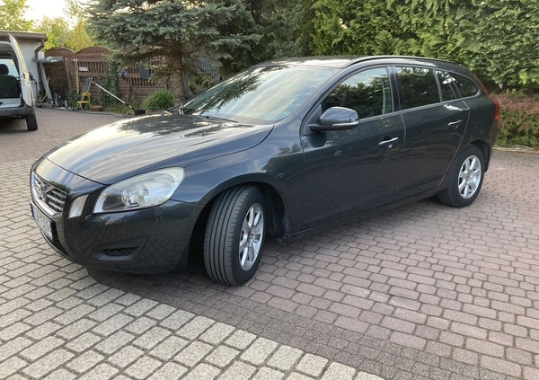 Volvo V60 cena 35500 przebieg: 260000, rok produkcji 2012 z Zabrze małe 781